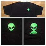 t-shirt aliens doigt d'honneur